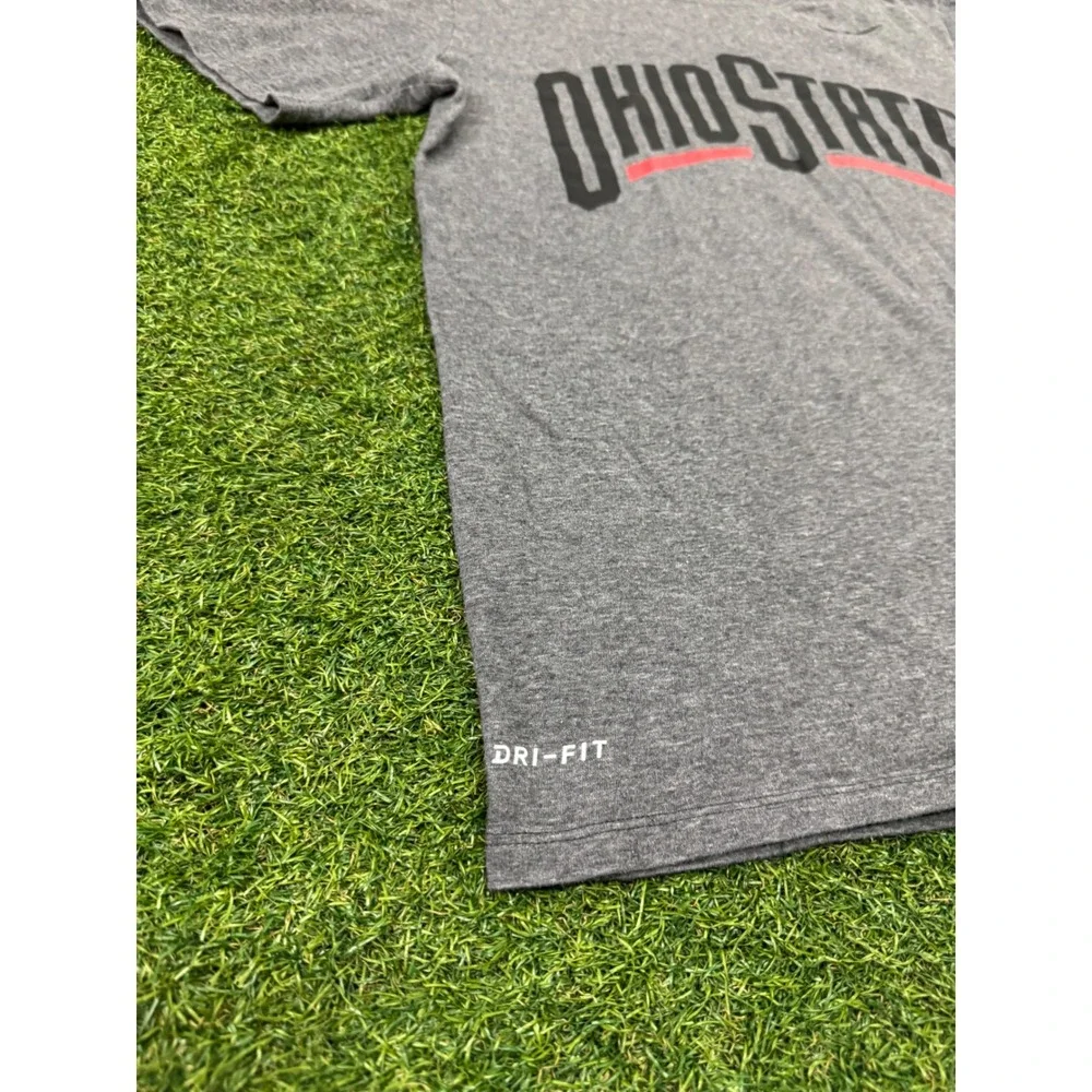 Nike‎ Dri-FIT Ohio State Buckeyes Gray Athletic T-Shirt Mens Small NCAA Fan Gear